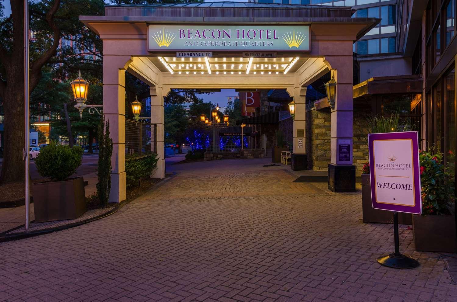 Beacon & Corporate Quarters 4*