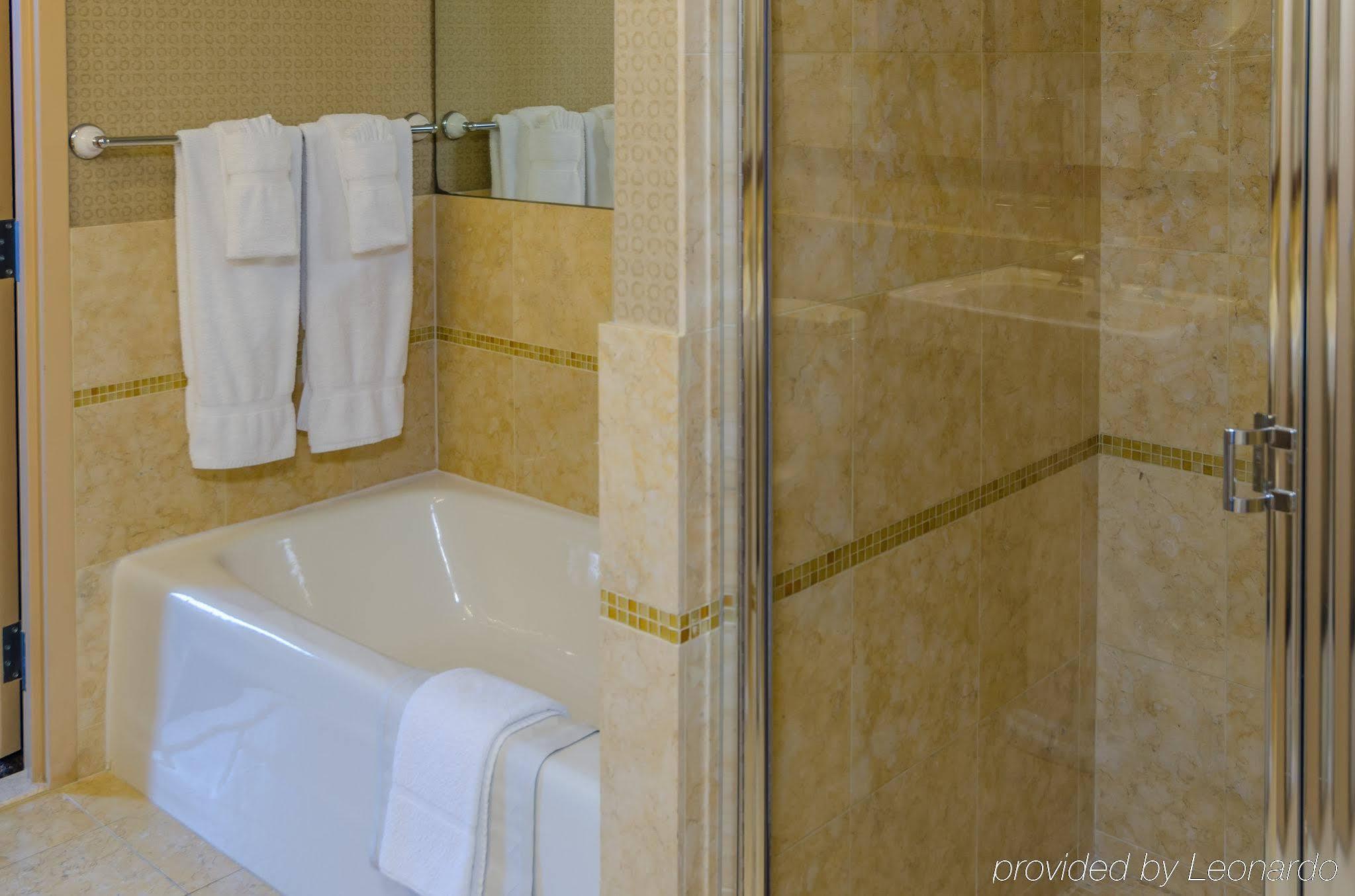 Hotel Beacon & Corporate Quarters Washington